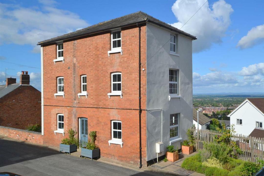 Apartamento By The Way Great Malvern Exterior foto